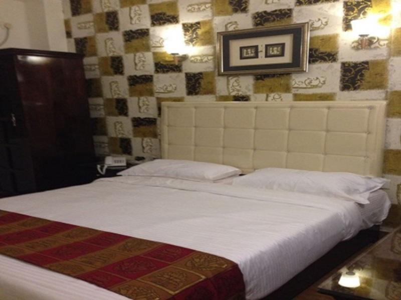 Hotel Executive Inn Виджаявада Экстерьер фото